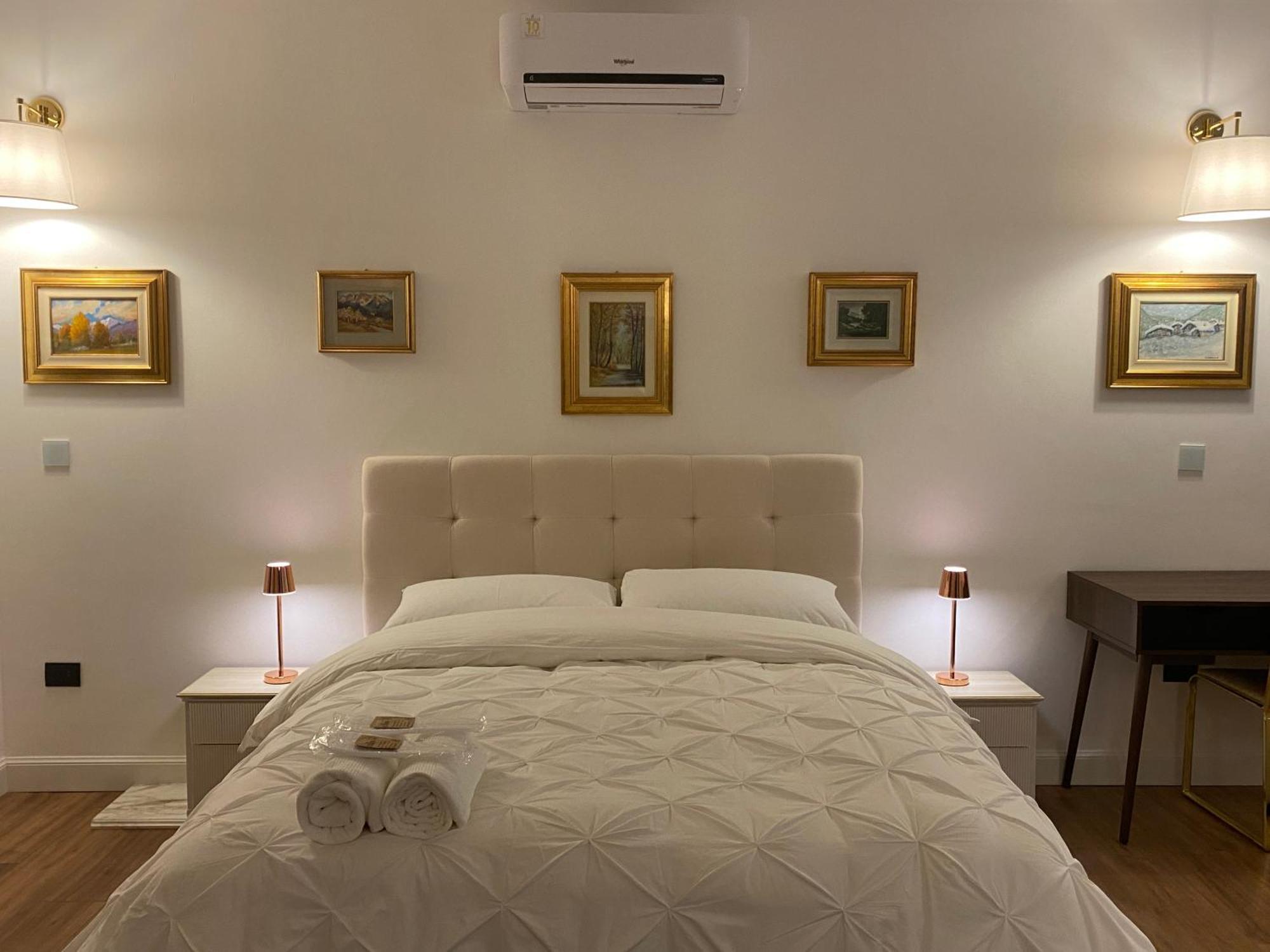 Savany B&Apartments Buscate ภายนอก รูปภาพ